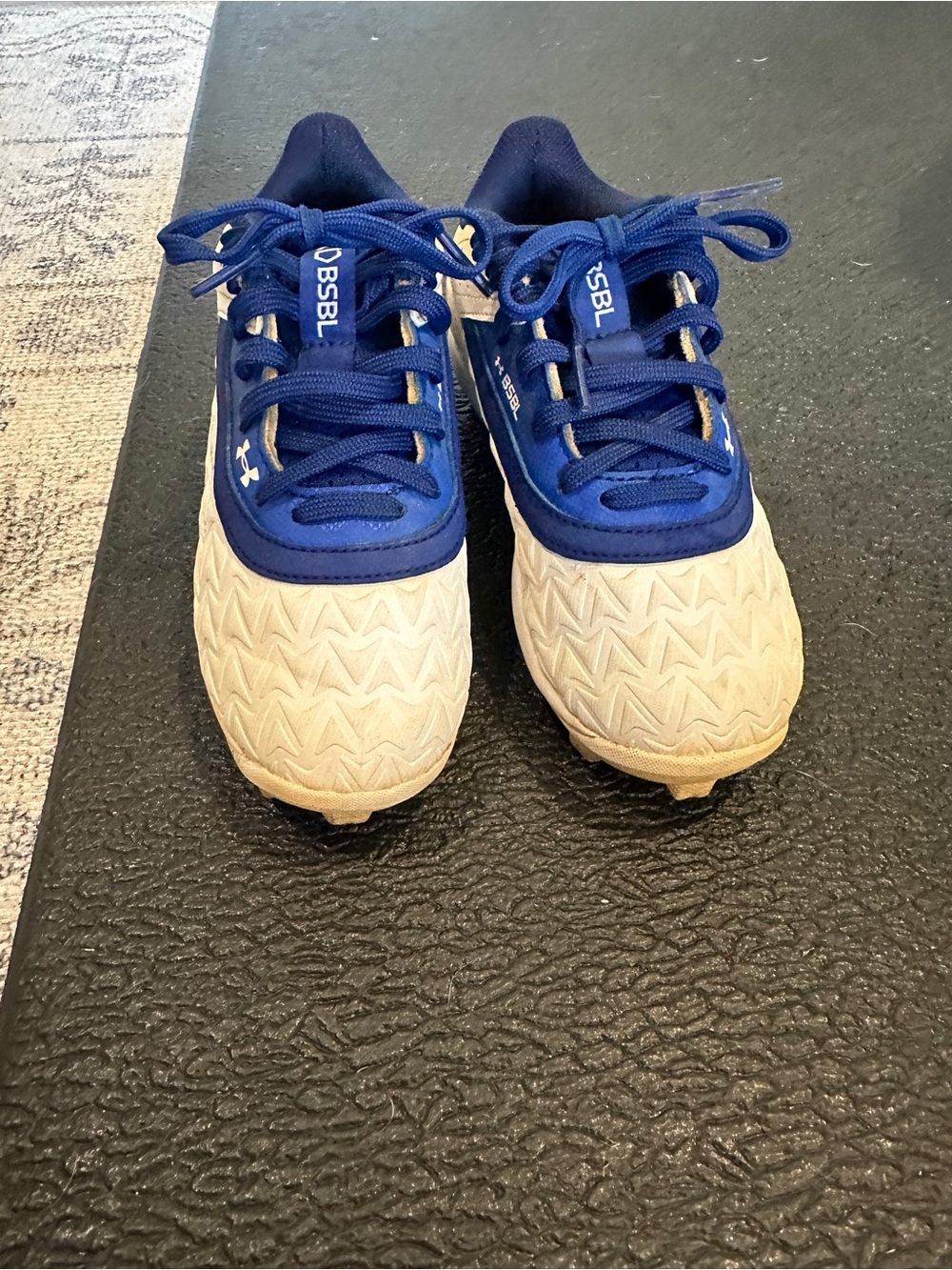 Under Armour Kids Blue and Cream Athletic Cleats